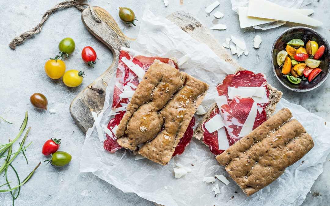 Coppa di Parma IGP, pecorino e focaccia integrale