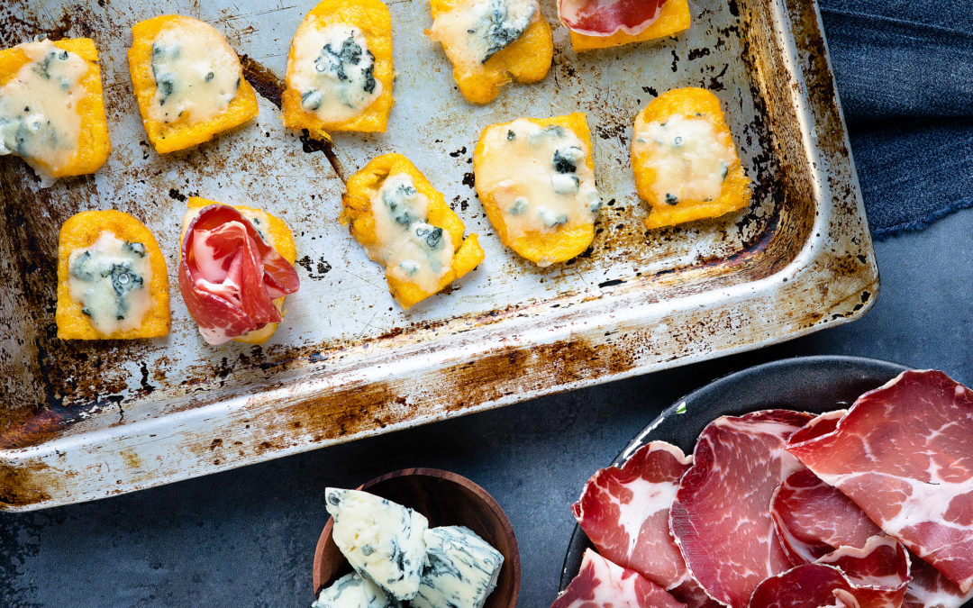 Polenta fritta con gorgonzola e Coppa di Parma